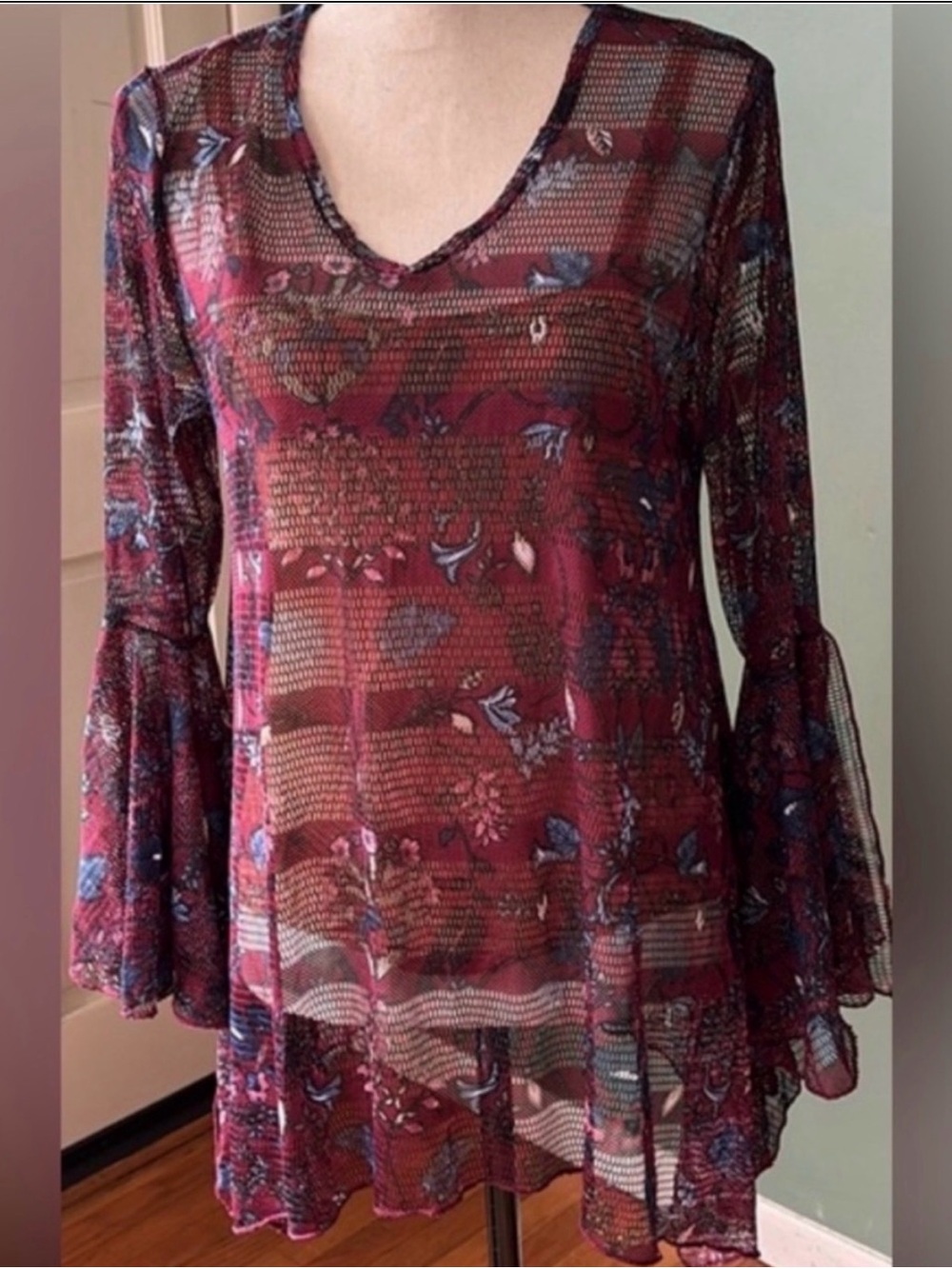 Dor Dor Couture Flowy Burgundy Floral Tunic
